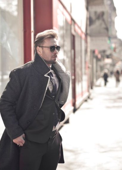 Cold-Weather Layering Without Bulk: Base to Outer Cold-Weather Layering Without Bulk: Base to Outer