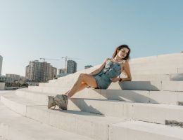 Best Denim Jumpsuits: How to Choose the Right Cut