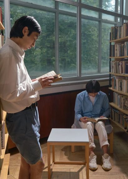 Korean Men’s Casual Style: The Outfit Formula That Works Korean Men’s Casual Style: The Outfit Formula That Works
