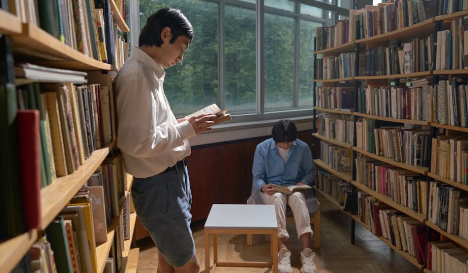 Korean Men’s Casual Style: The Outfit Formula That Works