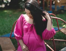 Maternity Fashion Summer: 5 Outfits That Stay Cool